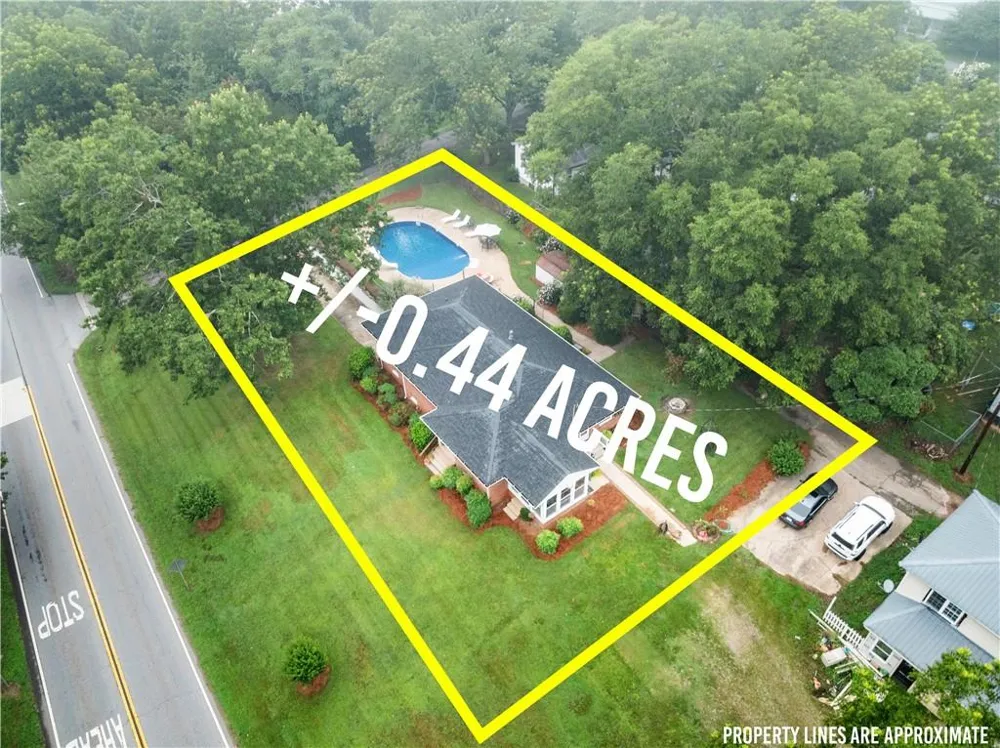 5907 Main Street Lula, GA 30554