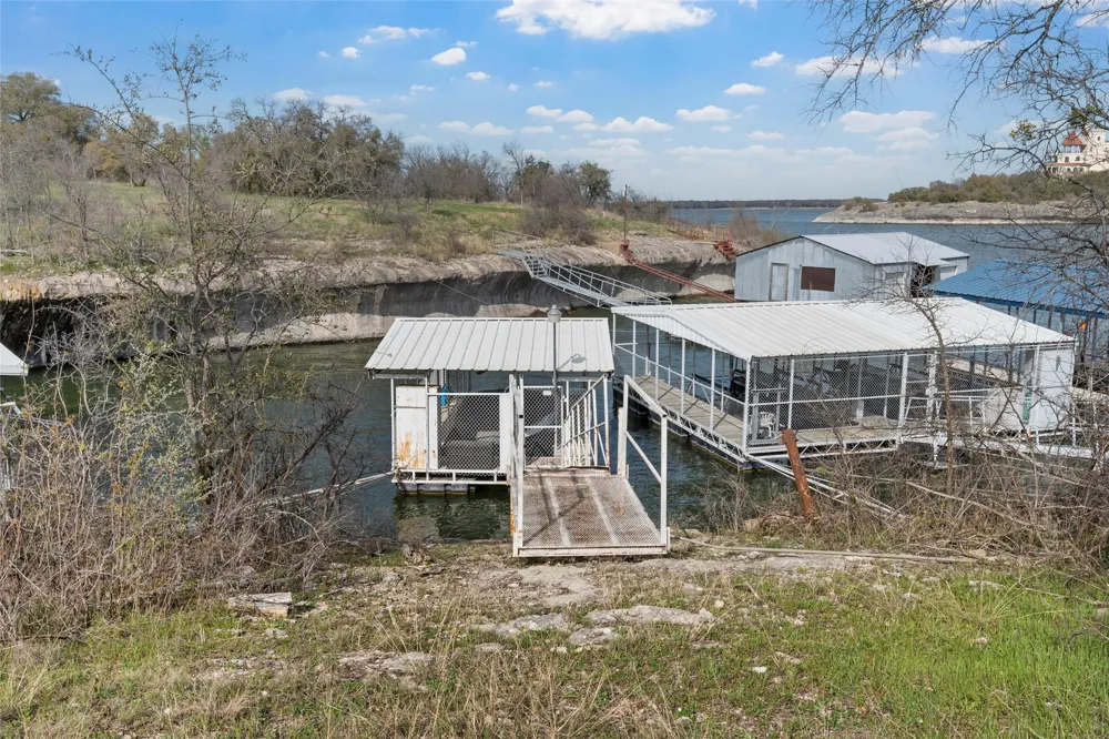 187 County Road 1766 Clifton, TX 76634