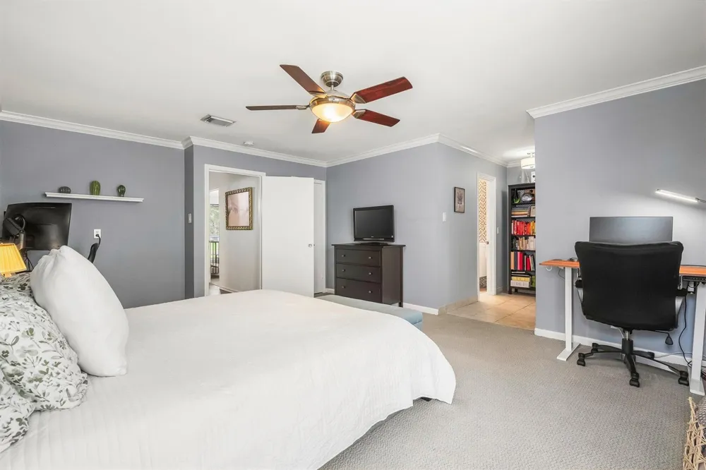 2206 Willowby Drive Houston, TX 77008