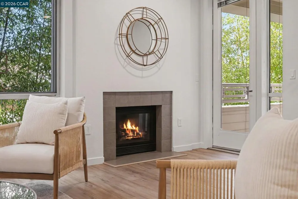 1655 California Blvd. #242 Walnut Creek, CA 94596