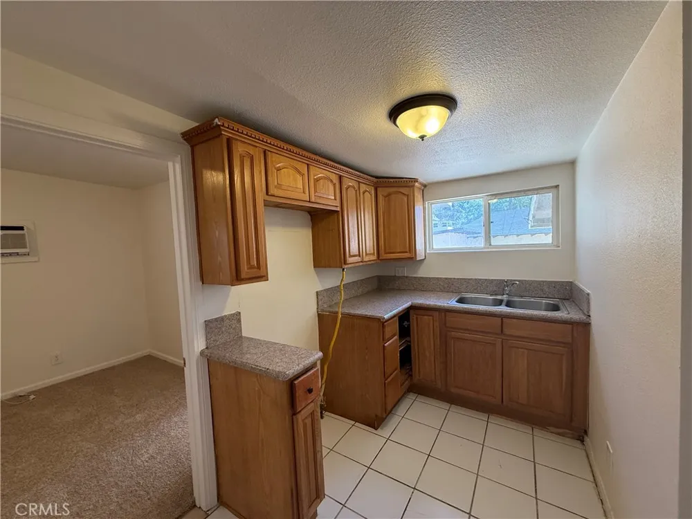 162 3rd Banning, CA 92220