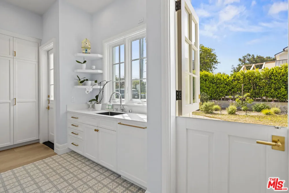 6671 Dume Drive Malibu, CA 90265