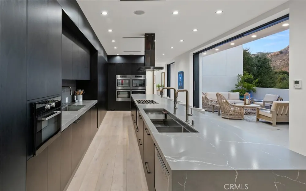 158 Bell Canyon Road Bell Canyon, CA 91307