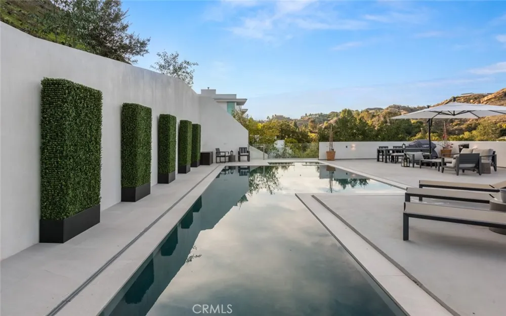 158 Bell Canyon Road Bell Canyon, CA 91307