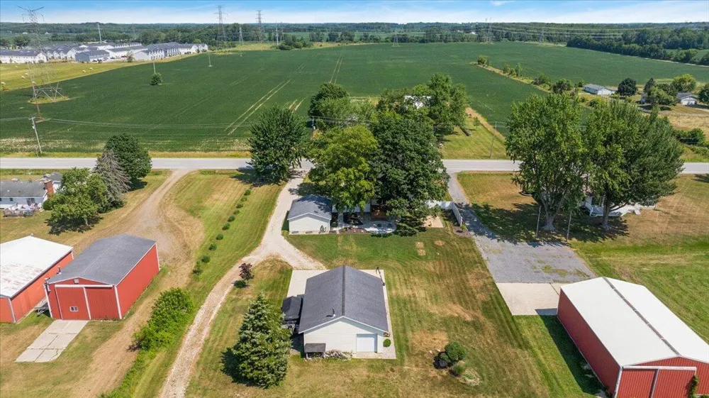 4548 Bauer Road Hudsonville, MI 49426