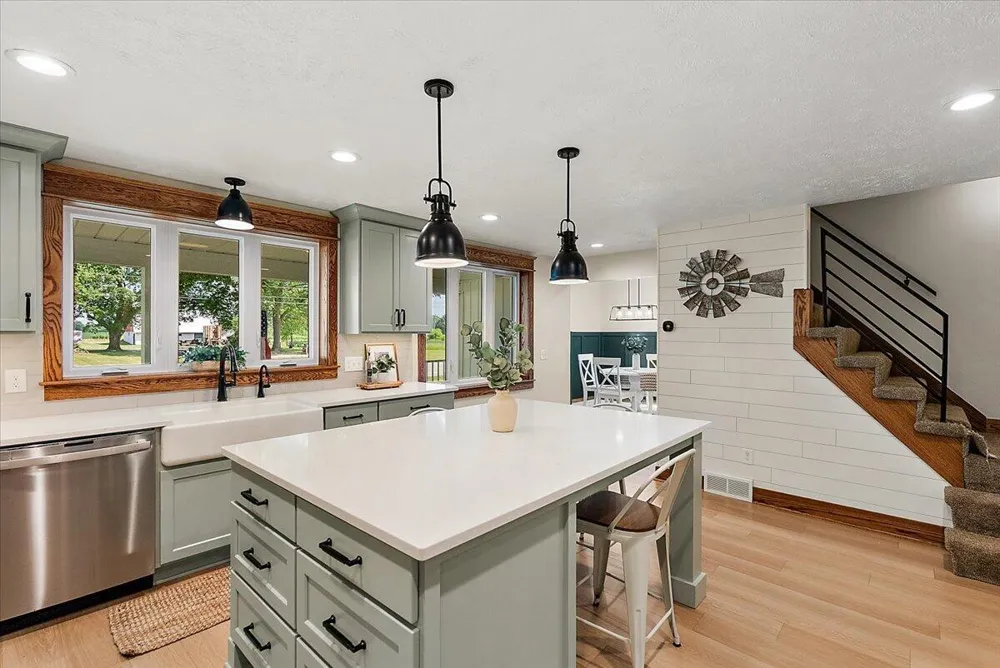 4548 Bauer Road Hudsonville, MI 49426