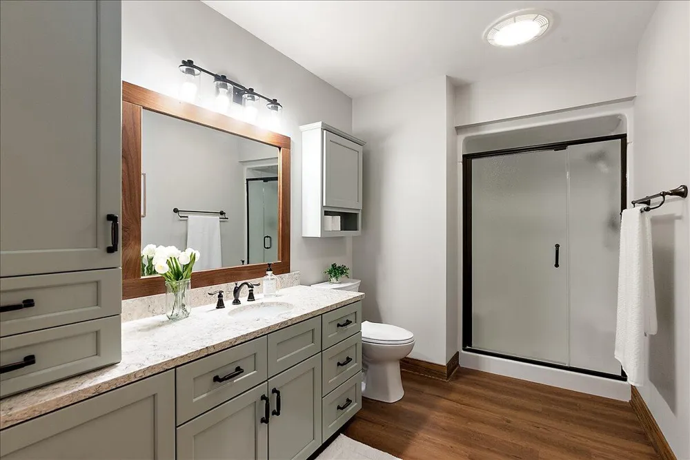 4548 Bauer Road Hudsonville, MI 49426