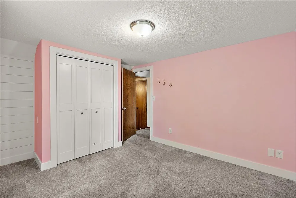 4548 Bauer Road Hudsonville, MI 49426