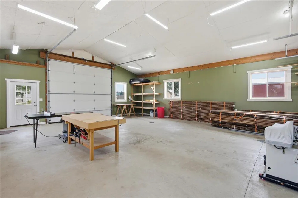 4548 Bauer Road Hudsonville, MI 49426