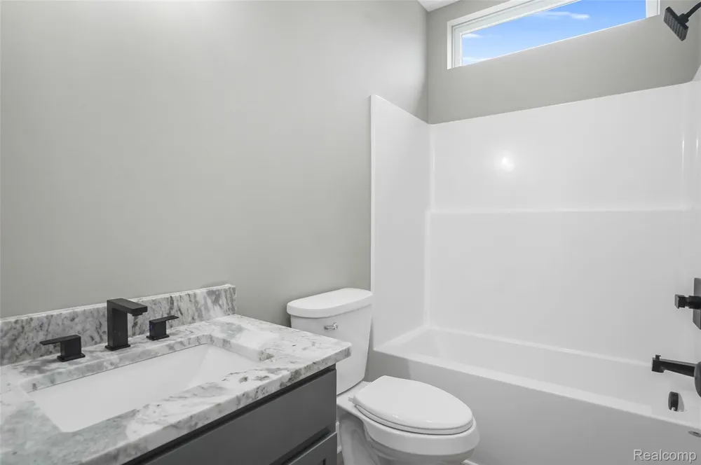7246 Geraldine Circle Gaines Township, MI 48473