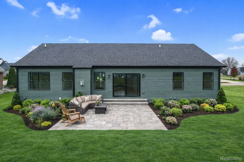 7246 Geraldine Circle Gaines Township, MI 48473