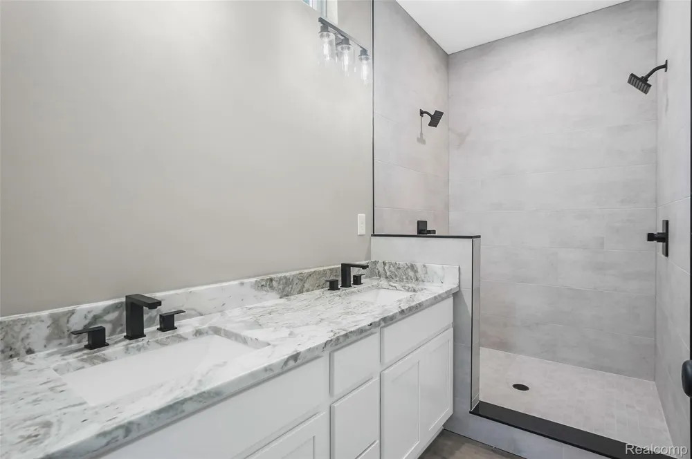7246 Geraldine Circle Gaines Township, MI 48473