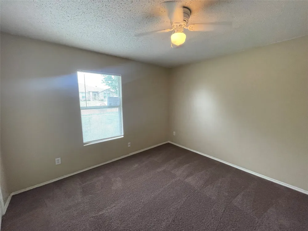 1420 Bumble Bee Drive Lancaster, TX 75134