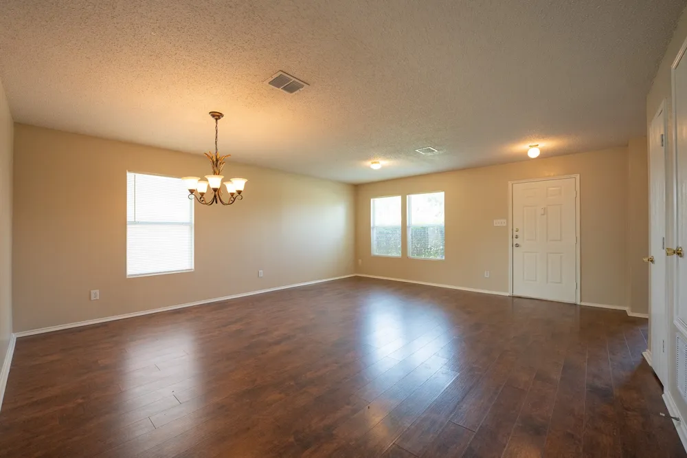 1420 Bumble Bee Drive Lancaster, TX 75134