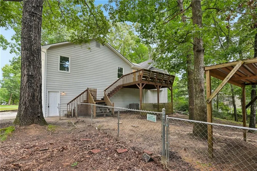 18 Misty Ridge Place Hiram, GA 30141