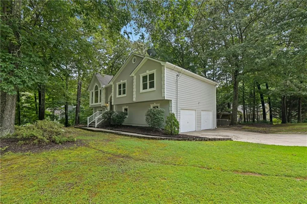 18 Misty Ridge Place Hiram, GA 30141