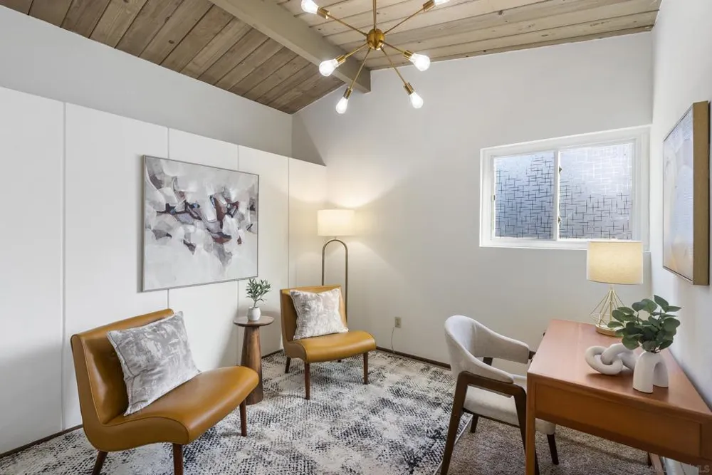 4929 Baja San Diego, CA 92115