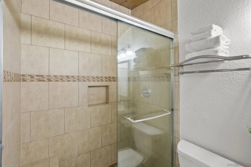 4929 Baja San Diego, CA 92115