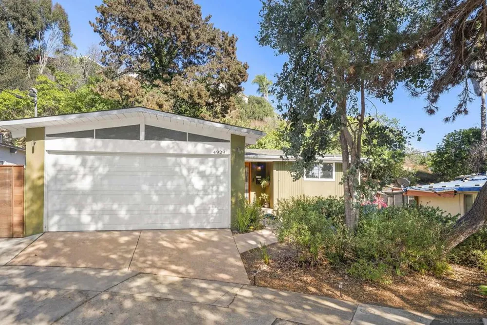 4929 Baja San Diego, CA 92115
