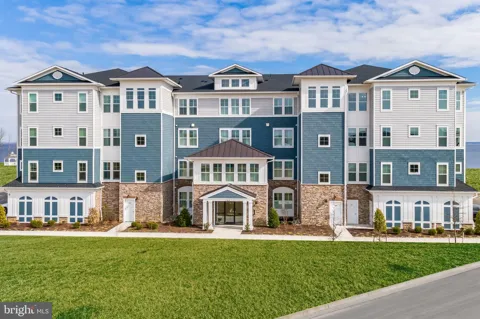 102 BOATSWAIN WAY #2911