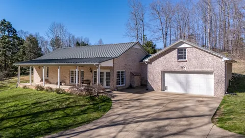 15 Clifton Rd