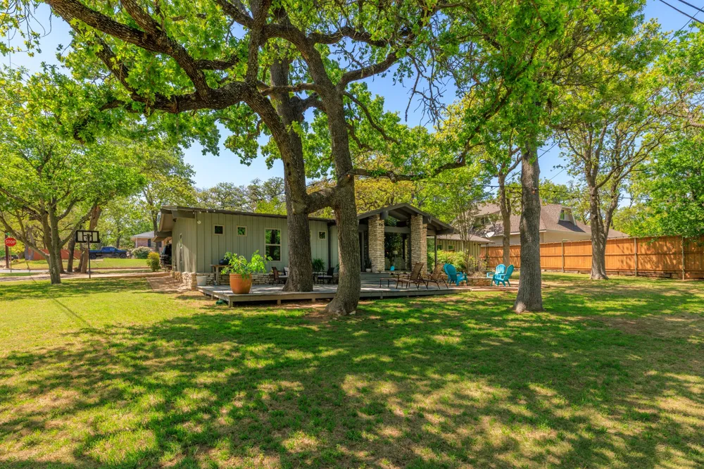 202 Tanglewood Drive Fredericksburg, TX 78624