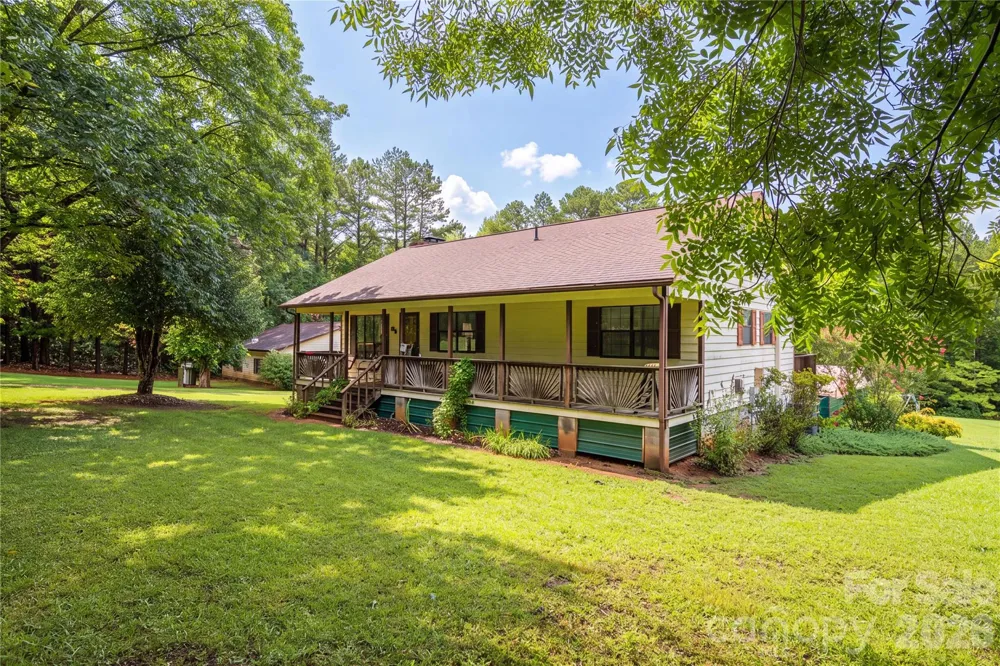 3323 Sadler Road Alexis, NC 28006