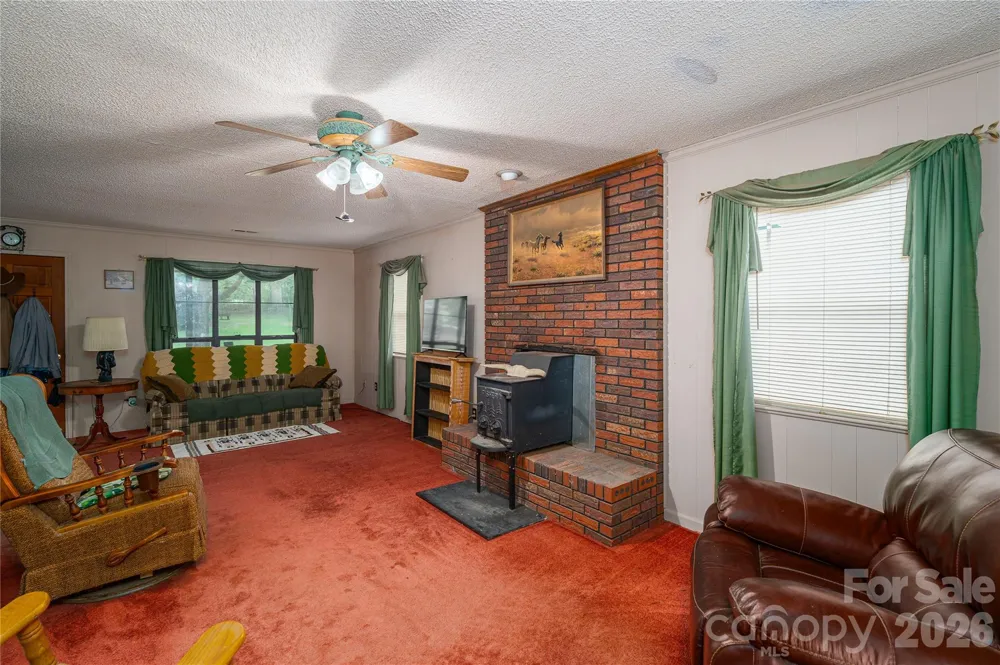 3323 Sadler Road Alexis, NC 28006