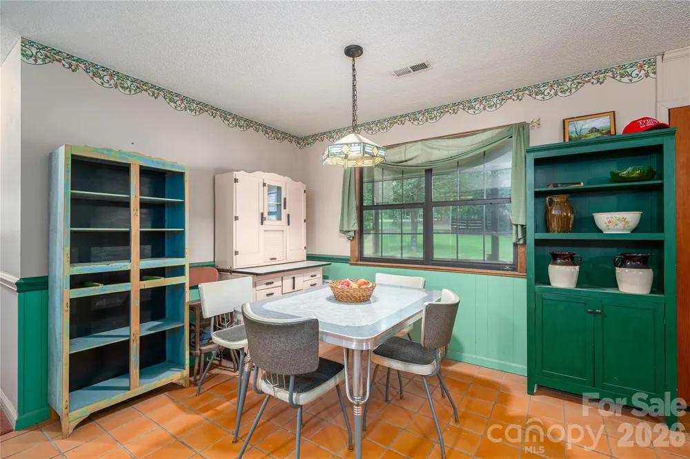 3323 Sadler Road Alexis, NC 28006