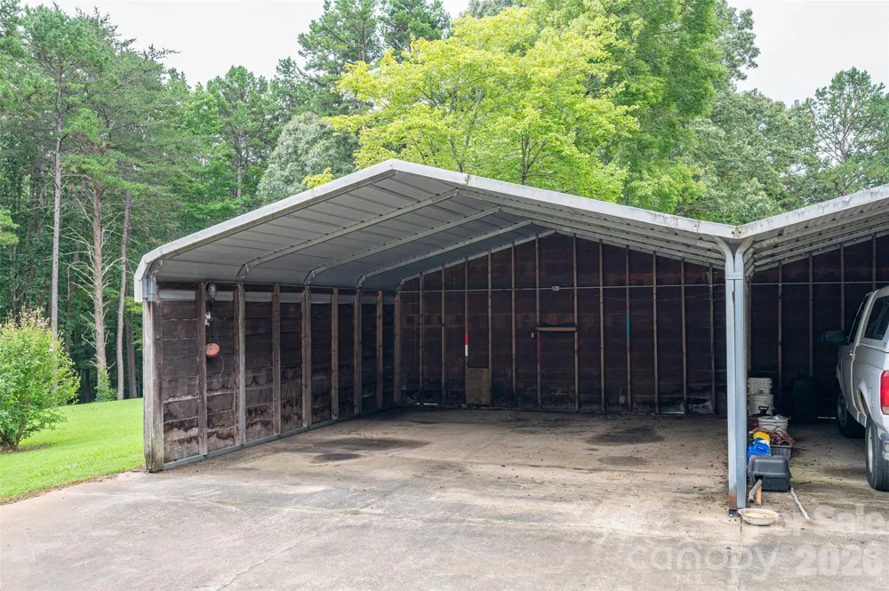 3323 Sadler Road Alexis, NC 28006