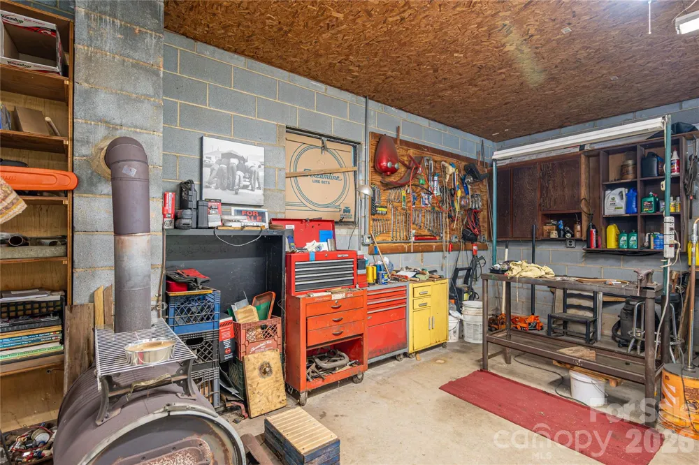 3323 Sadler Road Alexis, NC 28006