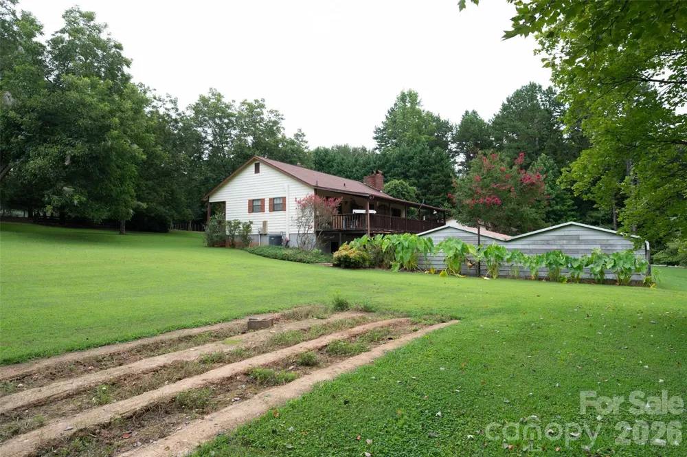 3323 Sadler Road Alexis, NC 28006