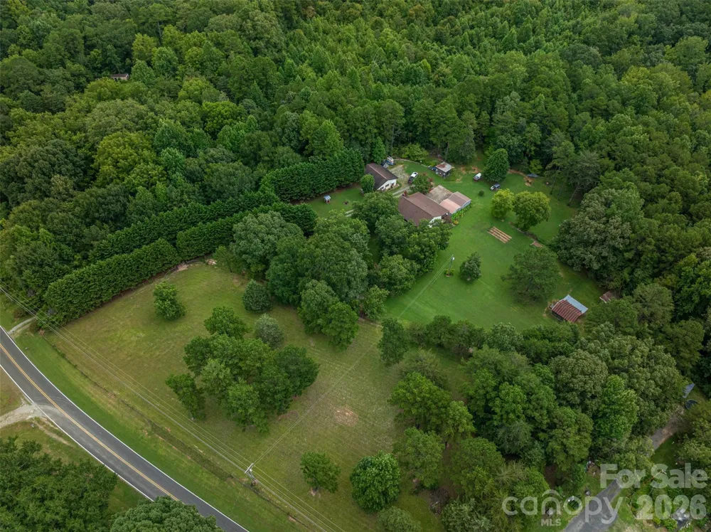 3323 Sadler Road Alexis, NC 28006