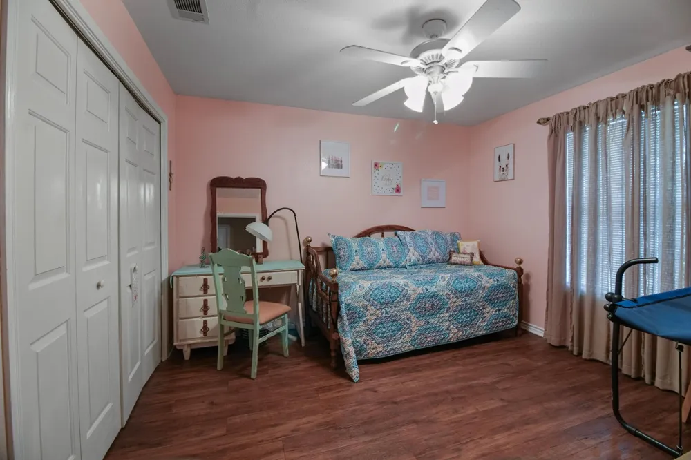 9759 CR 316 Buffalo, TX 75831