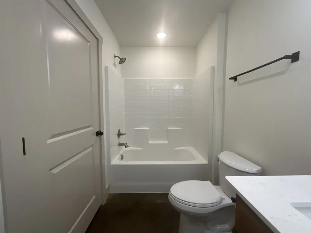 533 Bradburn Road #100 Grand Saline, TX 75140