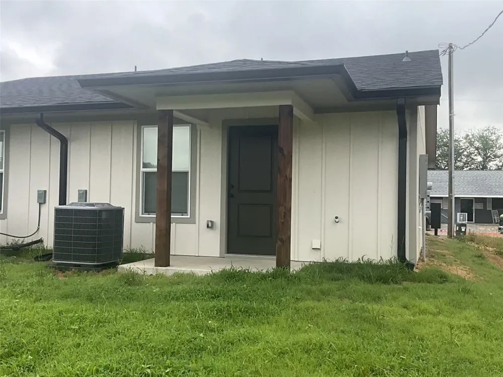 533 Bradburn Road #100 Grand Saline, TX 75140