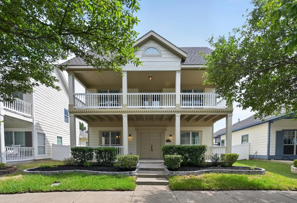 1013 Wenk Drive Savannah, TX 76227