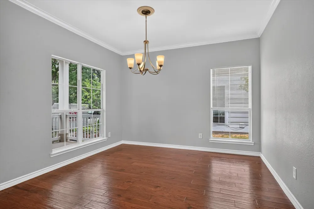 1013 Wenk Drive Savannah, TX 76227