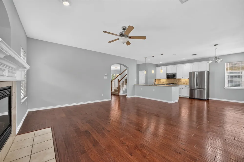 1013 Wenk Drive Savannah, TX 76227