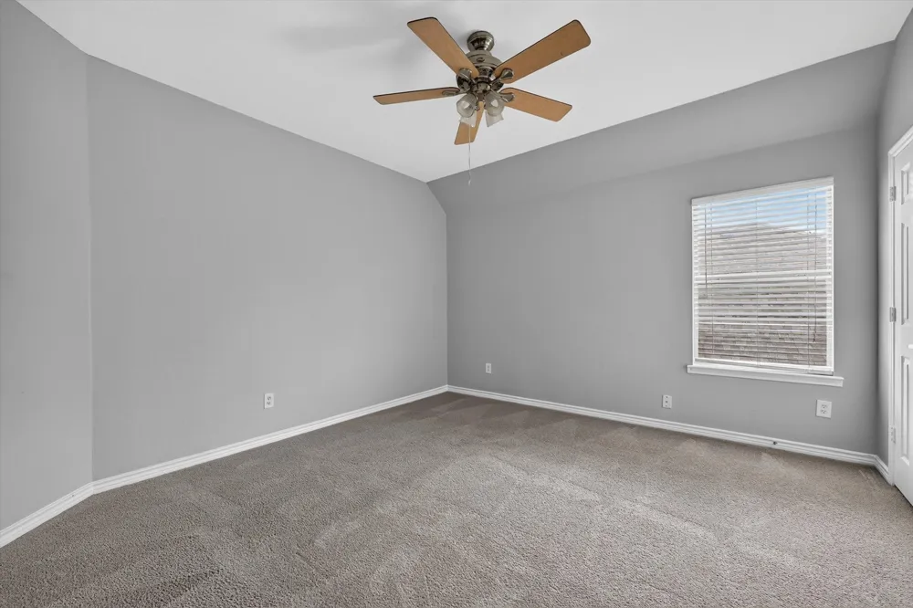 1013 Wenk Drive Savannah, TX 76227