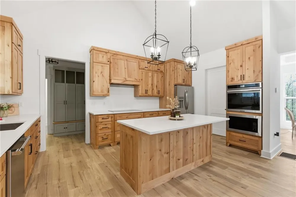 1655 Pardue Mill Road Demorest, GA 30535