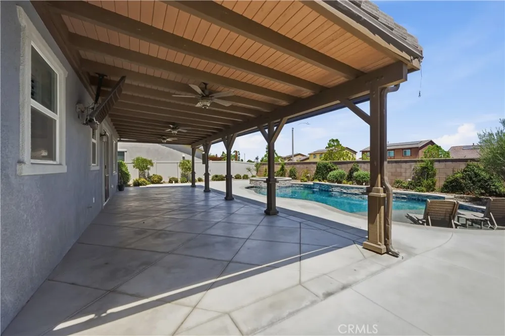 29136 Tanoak Lake Elsinore, CA 92530