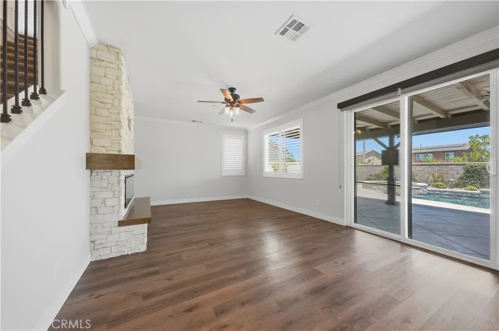 29136 Tanoak Lake Elsinore, CA 92530