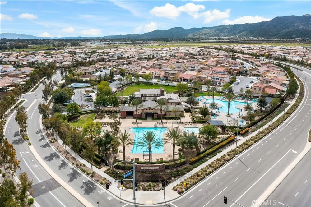 29136 Tanoak Lake Elsinore, CA 92530