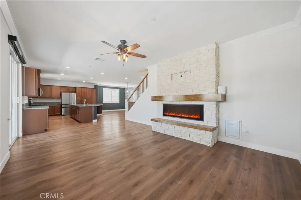 29136 Tanoak Lake Elsinore, CA 92530