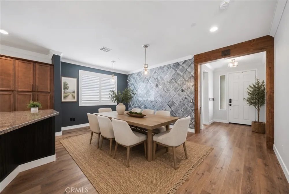 29136 Tanoak Lake Elsinore, CA 92530