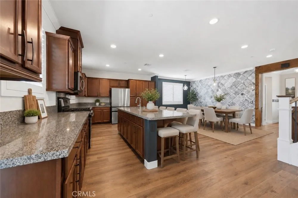 29136 Tanoak Lake Elsinore, CA 92530