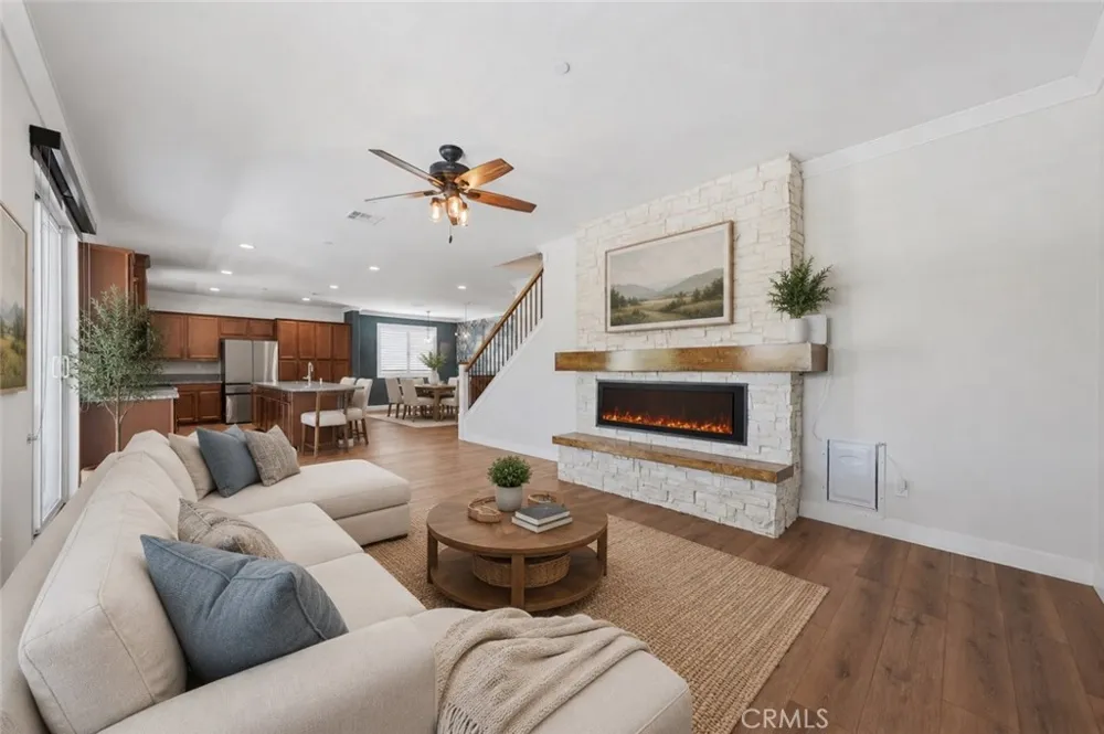 29136 Tanoak Lake Elsinore, CA 92530
