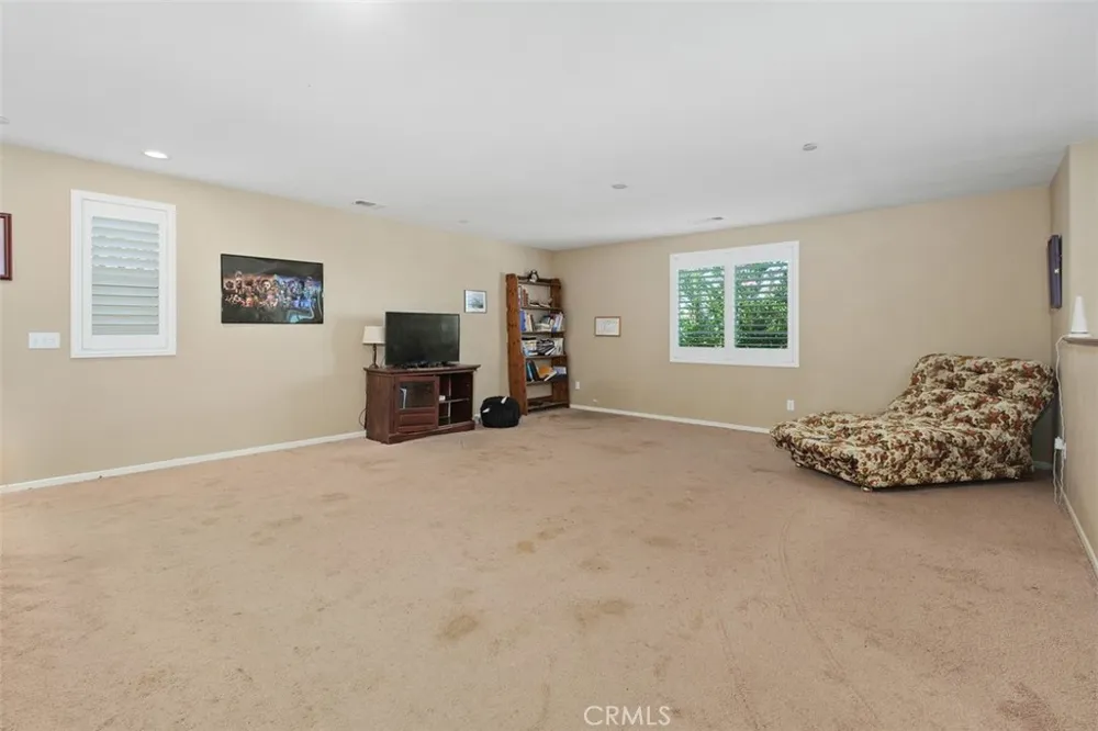 16820 Golden Bluff Riverside, CA 92503