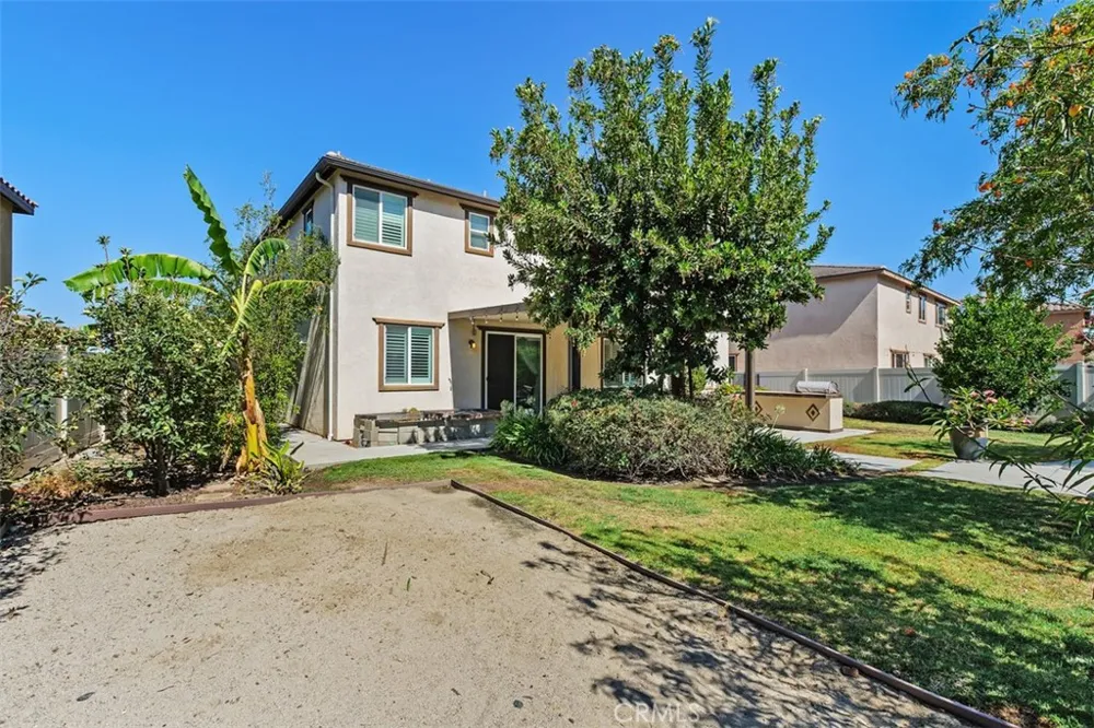 16820 Golden Bluff Riverside, CA 92503